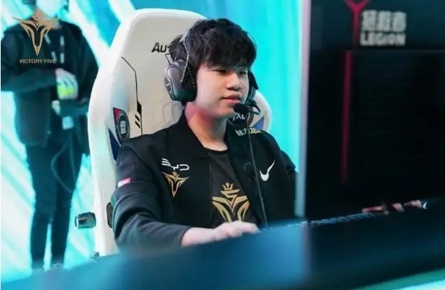 决定走势的 决定走势的